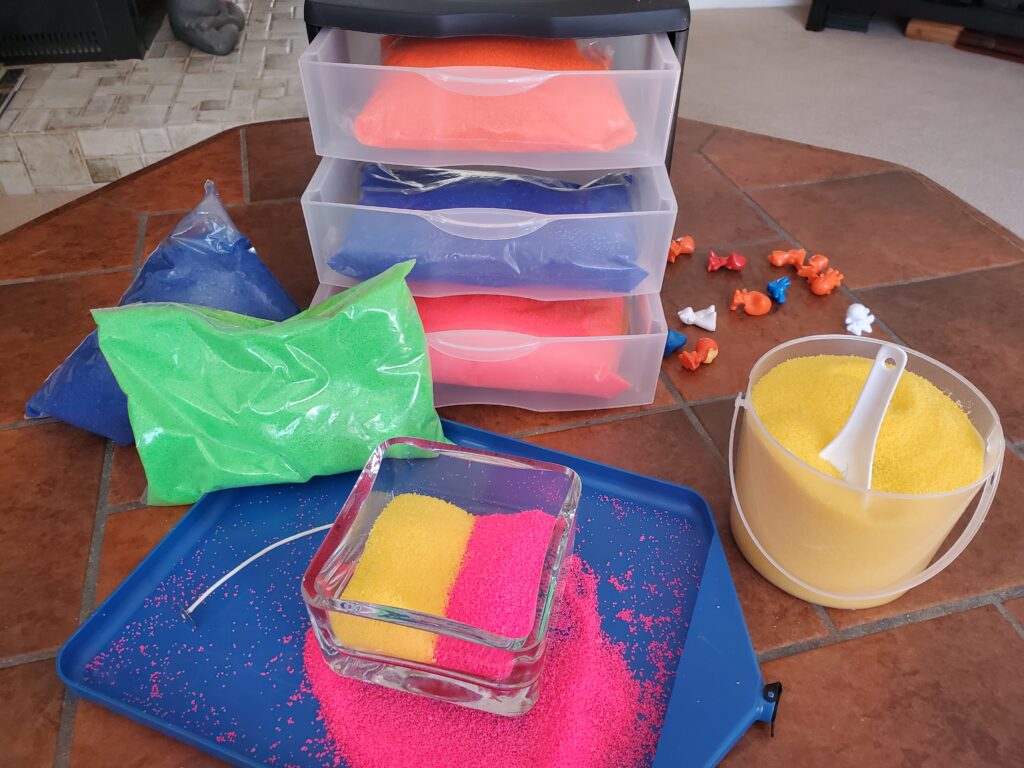Craft granulated wax sand bucket